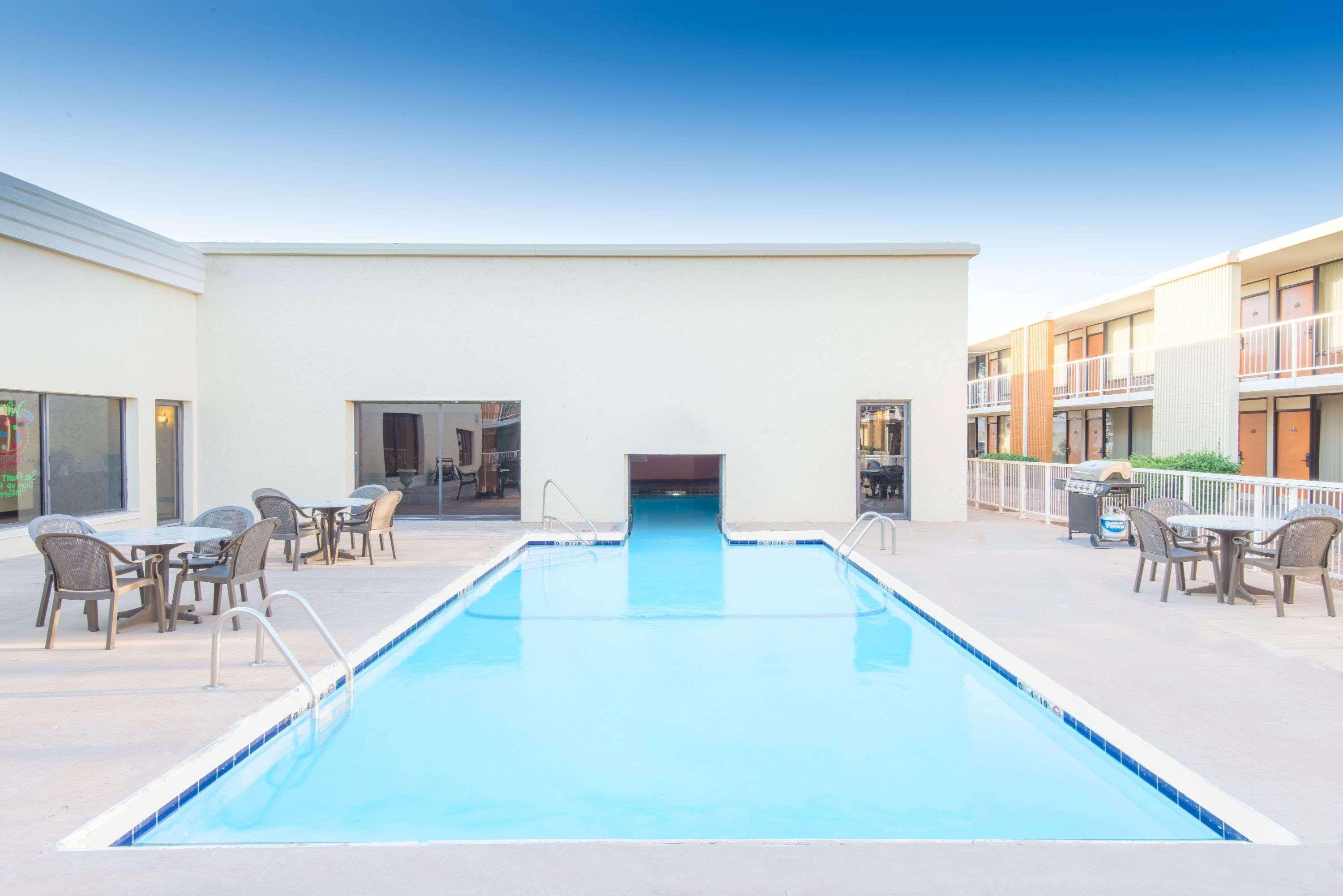 Days Inn By Wyndham Altus Εξωτερικό φωτογραφία